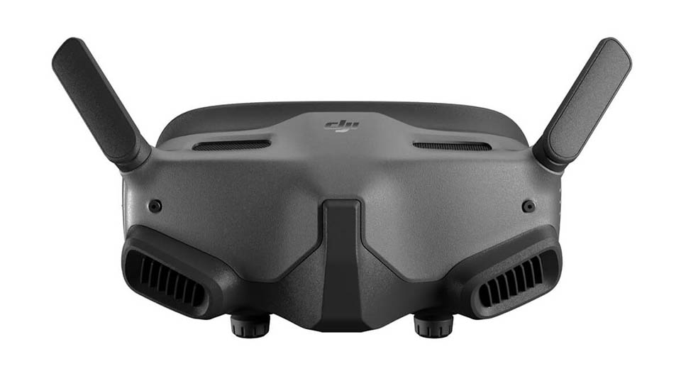 DJI Goggles 2 is compact and has two foldable antennas