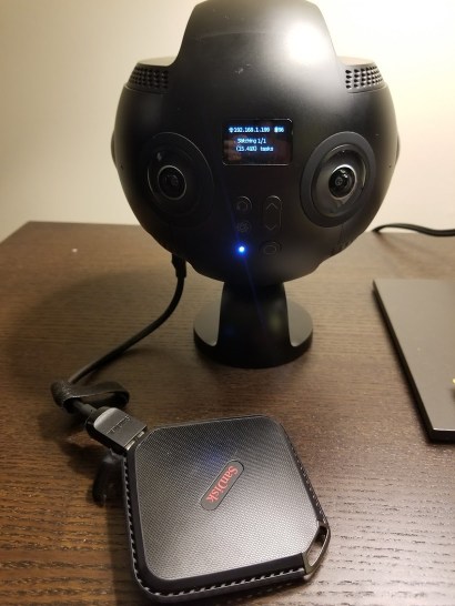 Insta360 Pro in-camera stitching 8K video wirelessly