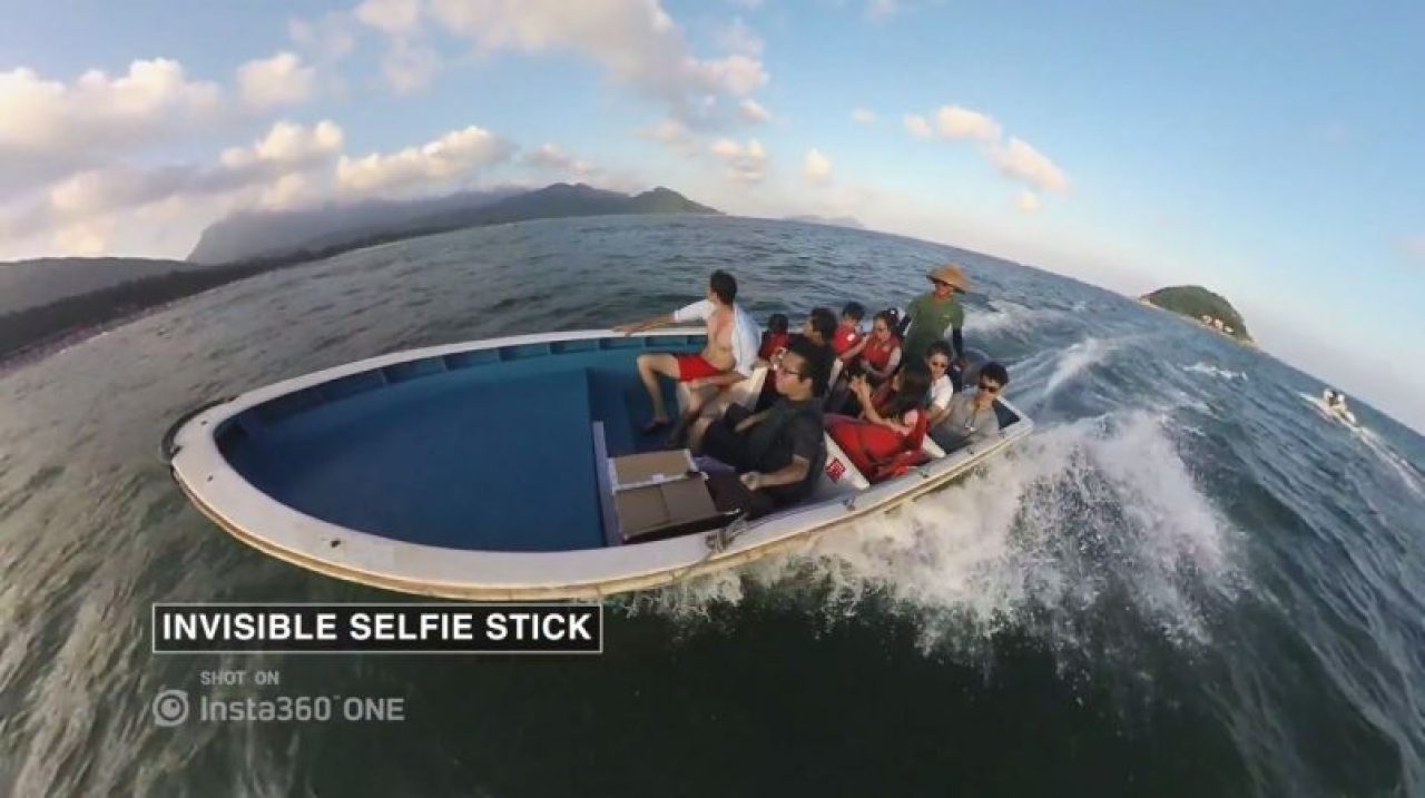 invisible selfie stick